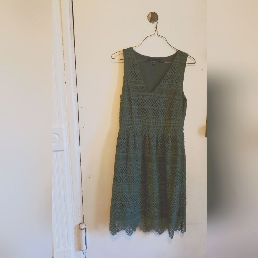 Dark green Banana Republic lace dress